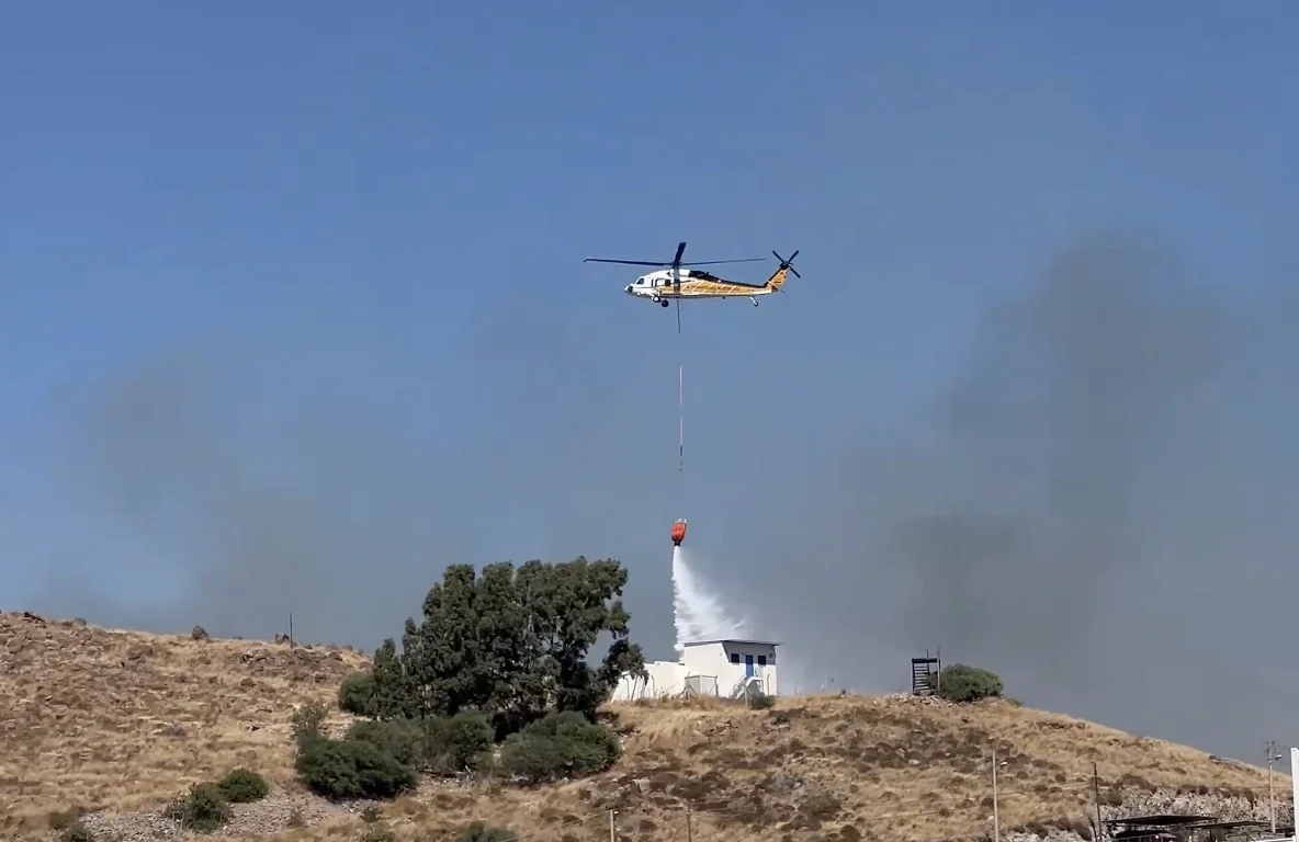 Akyarlar Akçabük’te yangın Havadan ve karadan müdahale