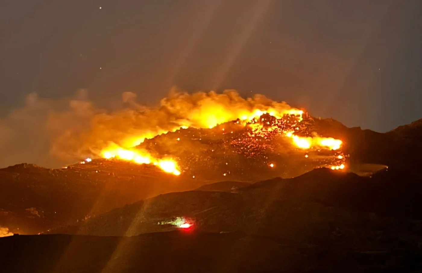 Bağla Mandıra Mevkii’ndeki Yangın Kontrol Altına Alındı