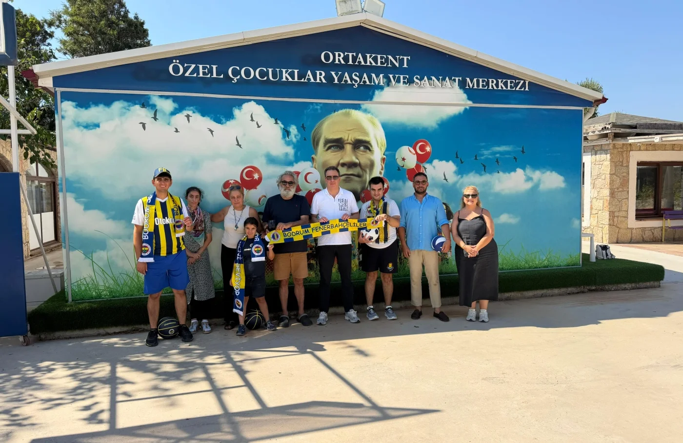 Bodrum Fenerbahçeliler Derneği’nden özel çocuklara destek