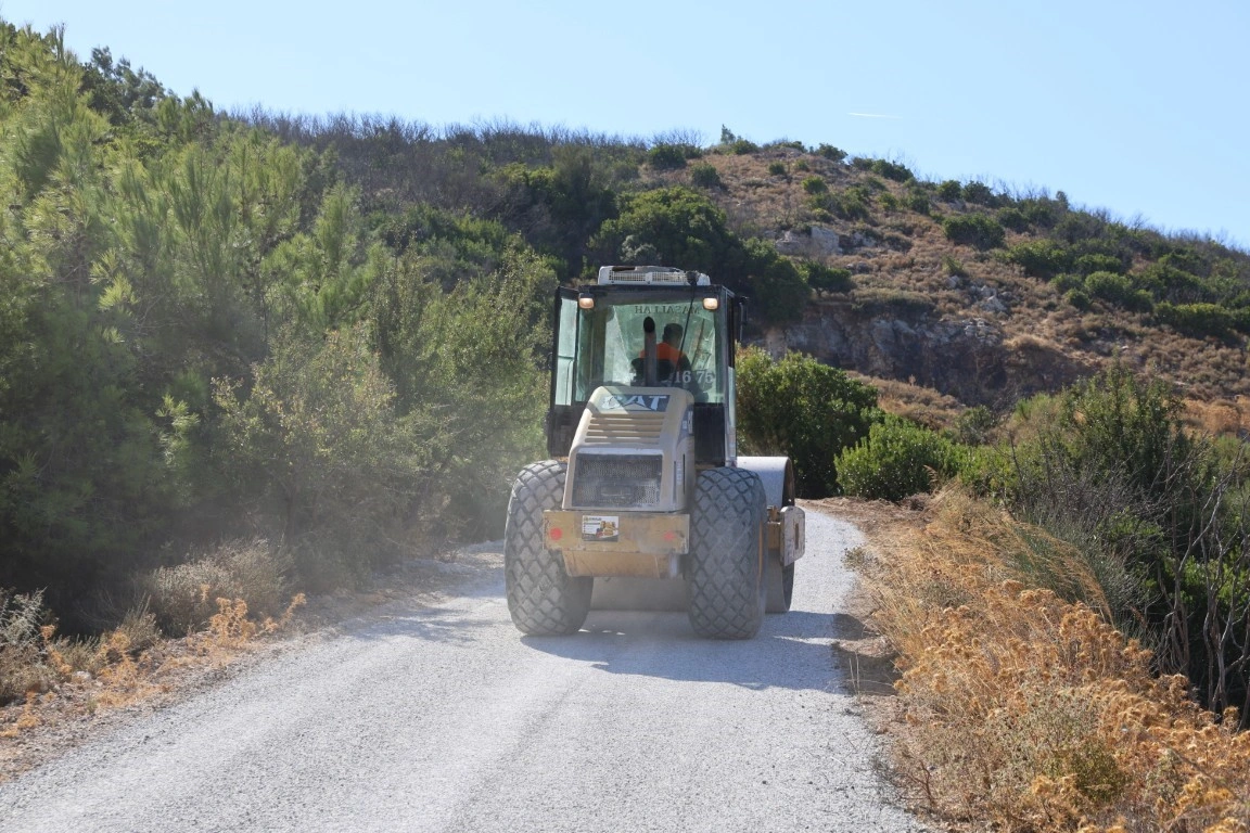 Bodrum’da 59 yol güzergâhında sathi kaplama yapıldı
