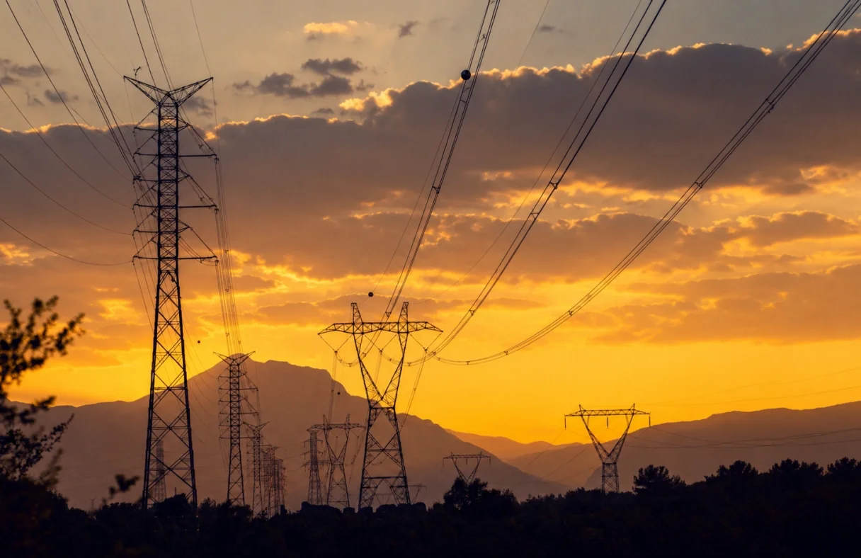 Bu Gece Yarısı Başlıyor! Bodrum'da Mahalle Mahalle Elektrik Kesintisi Öğleye Kadar Devam Edecek