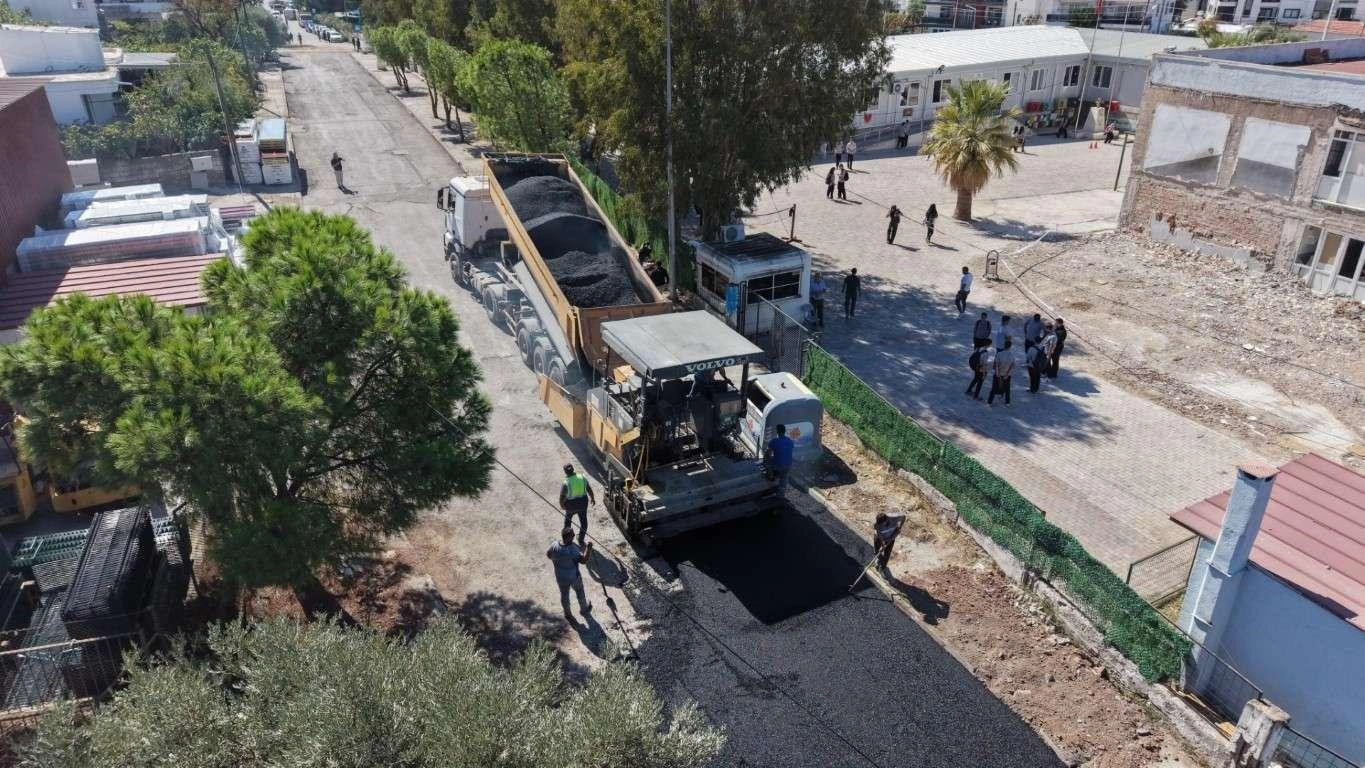 Bodrum’da üç mahallede asfalt çalışması sürüyor