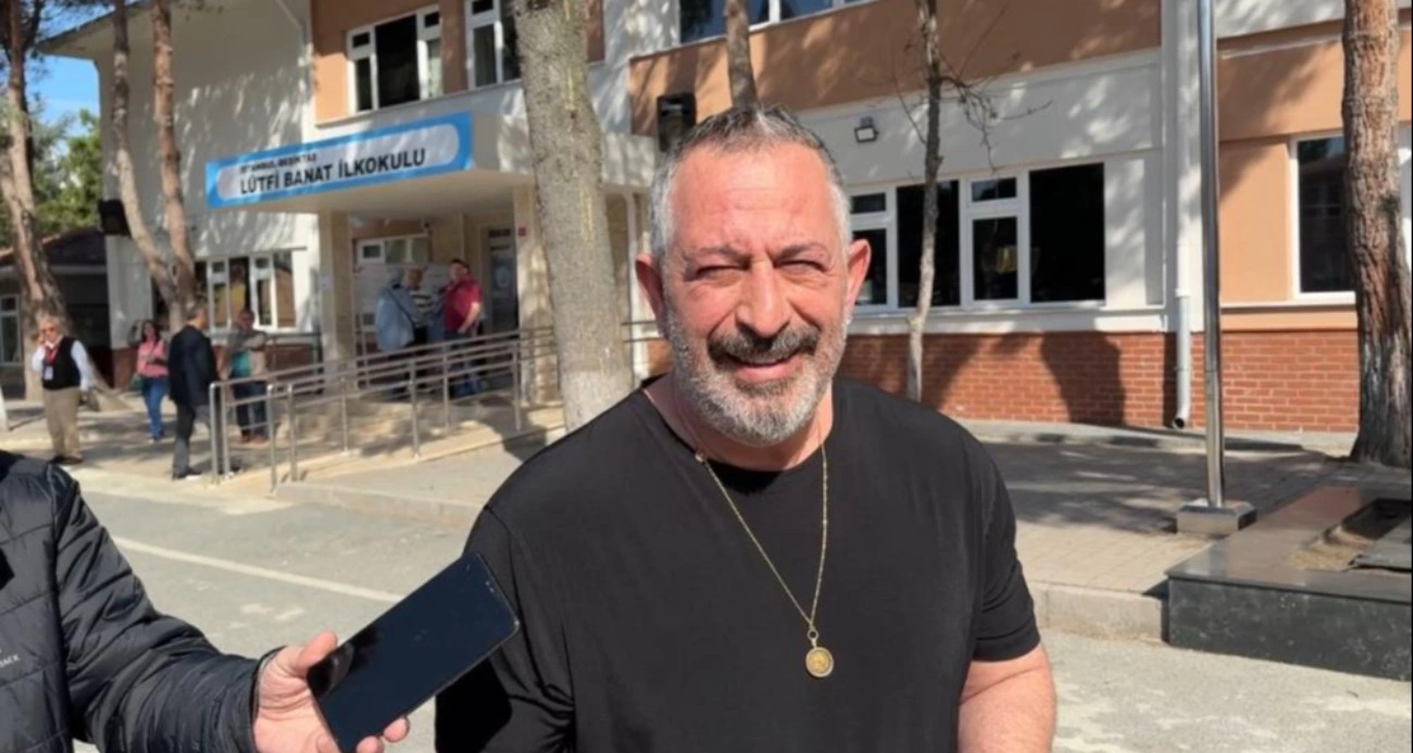 Cem Yılmaz hastaneye kaldırıldı