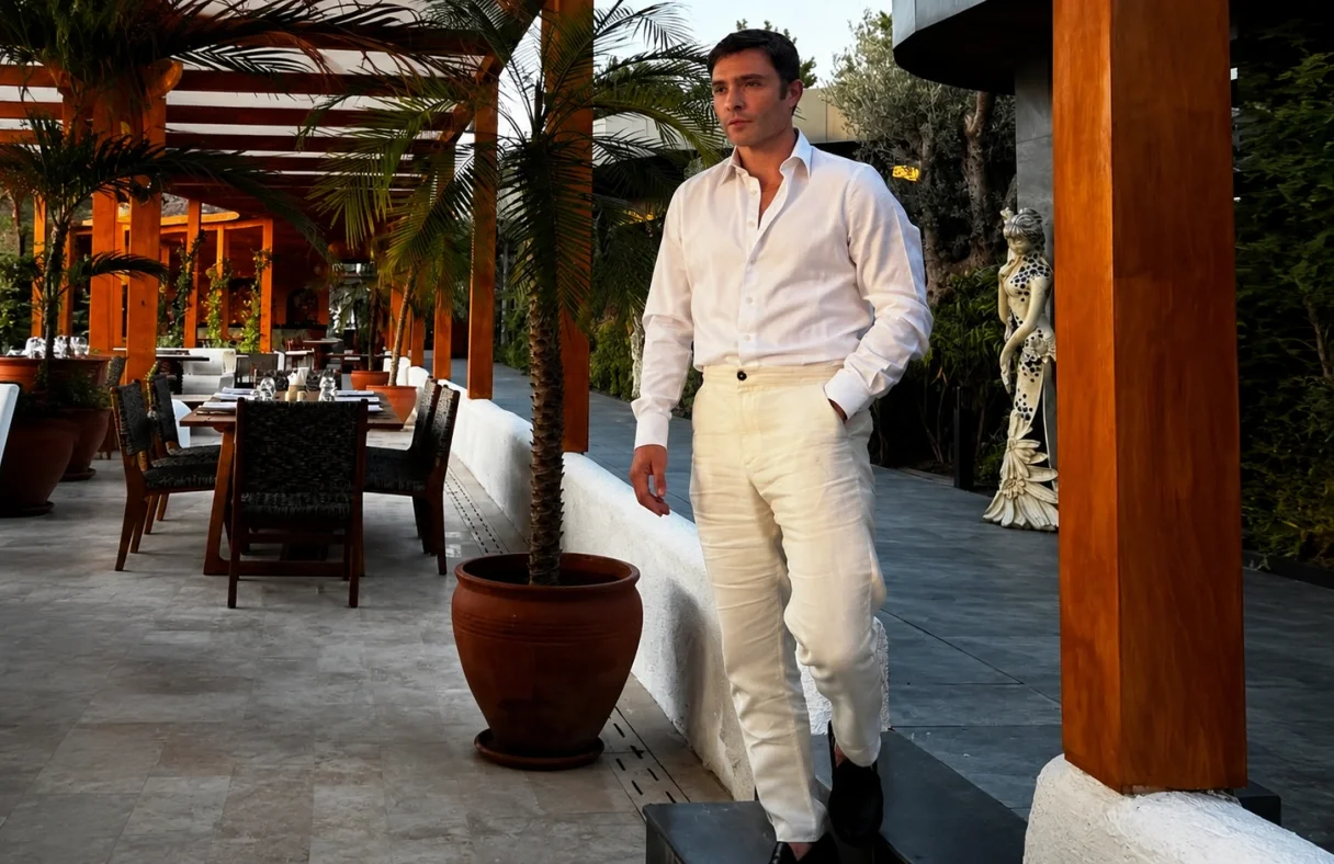 Ed Westwick ve Ailesi Tatil İçin Yeniden Bodrum'u Seçti