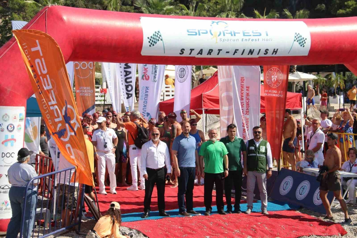 Fethiye Açık Su Yüzme Yarışları 1612 Sporcuyla Başladı