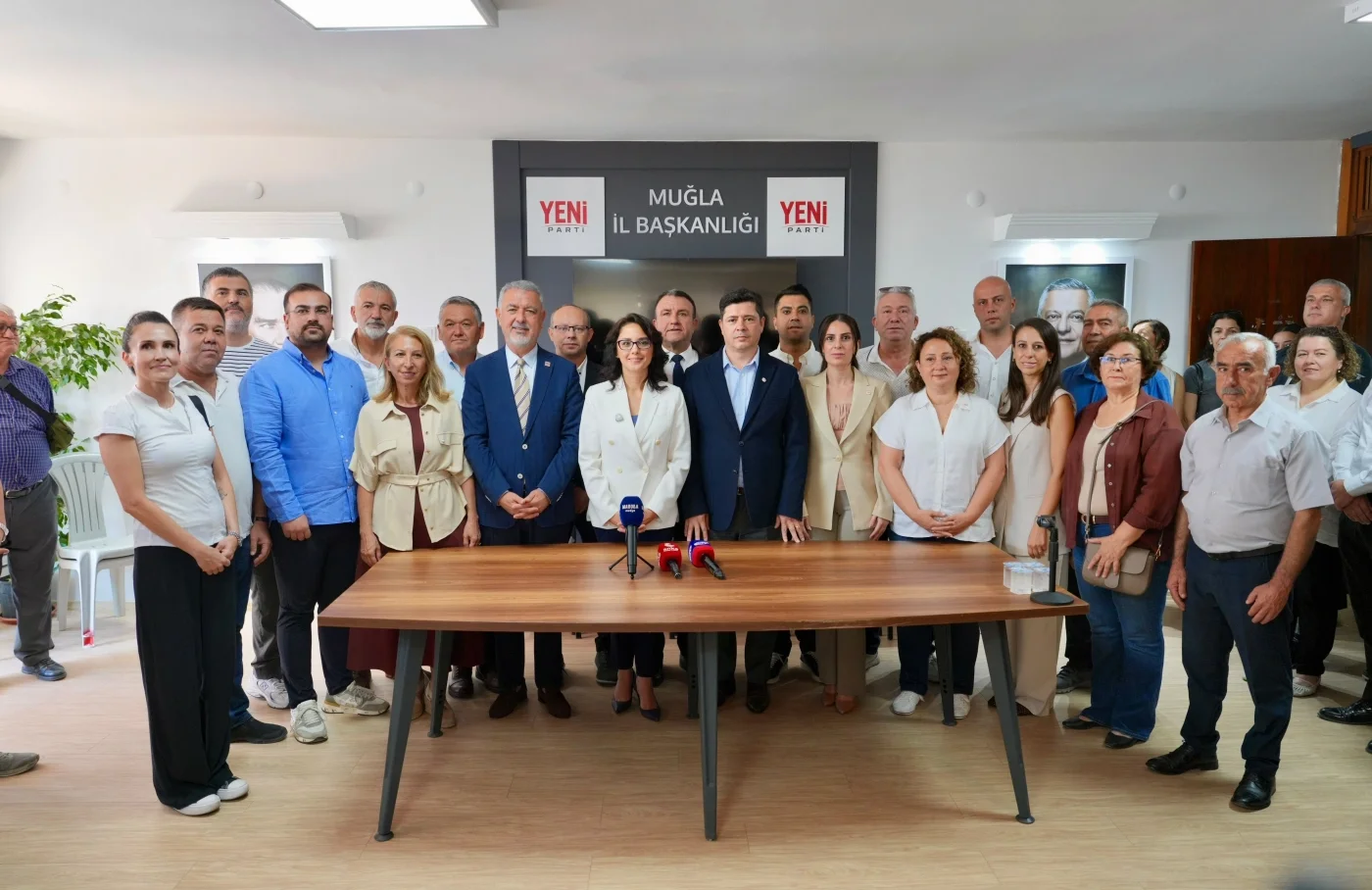 Gonca Köksal Aras CHP’den ayrıldı, YENİ Parti’ye geçti