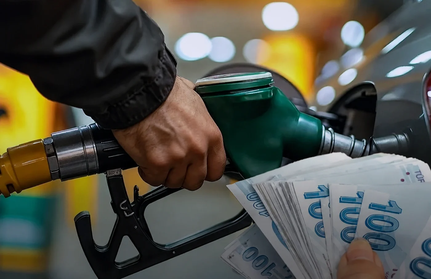 Motorine Zam Geldi: Litre Fiyatı 85 Lirayı Aştı