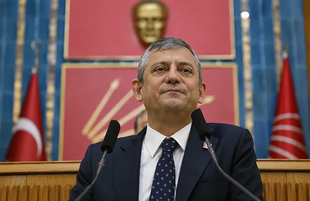 Özgür Özel CHP'den Ayrıldı, Yeni Parti İçin Resmi Süreç Başladı
