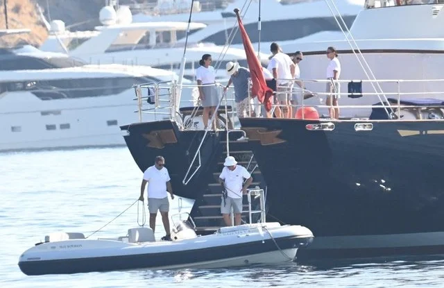 Rahmi Koç, Nazenin V ile Bodrum Türkbükü’ne Geldi