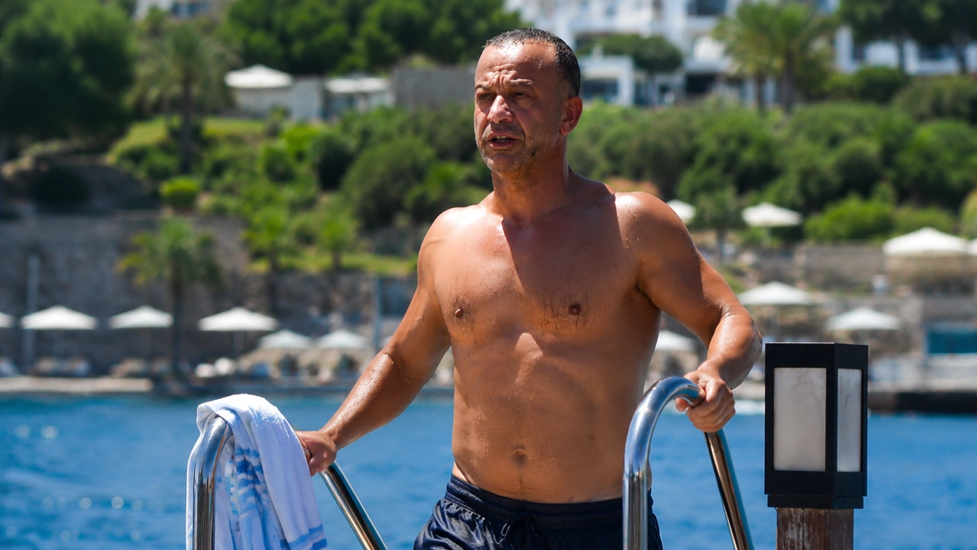 Rıza Kocaoğlu Bodrum’da görüntülendi: Yalıkavak’ta deniz keyfi