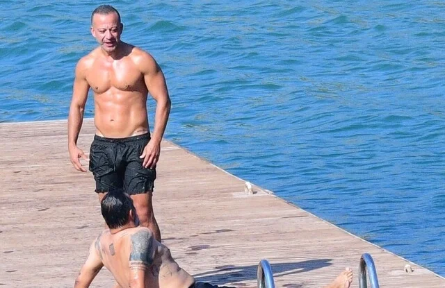Rıza Kocaoğlu ile Celil Nalçakan’ın Bodrum Tatili