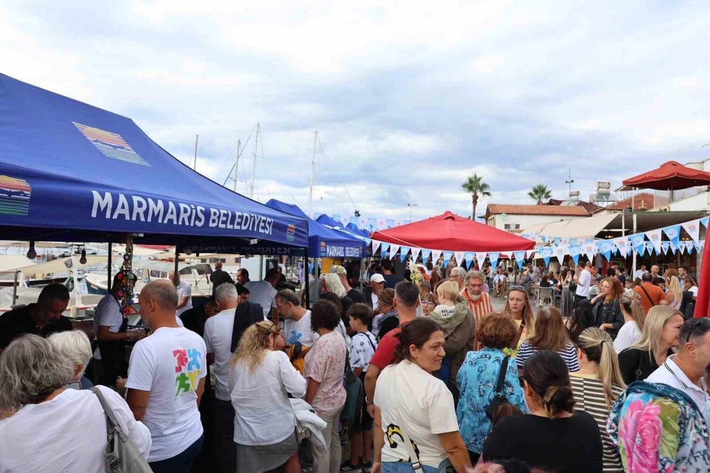 Selimiye’de Deniz Ürünleri Festivali coşkusu