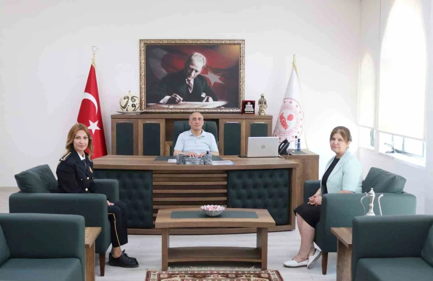 Yatağan’ın ilk kadın emniyet müdürü Gökçen Doğan terfi etti